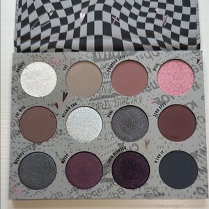 Colourpop Trouble Maker Palette